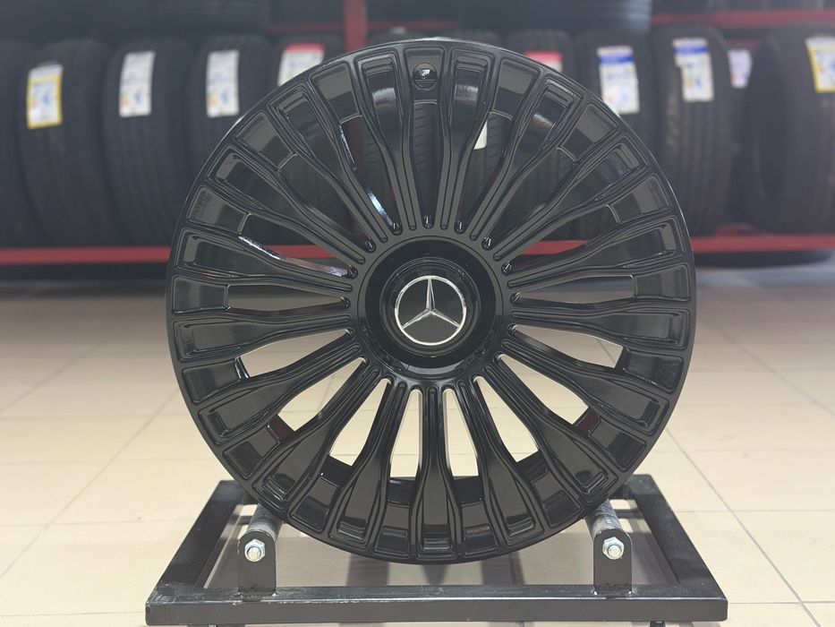 Різноширокі диски REPLICA FB Mercedes 227 R20*8,5/9,5 ET36/43,5 Dia 66,56