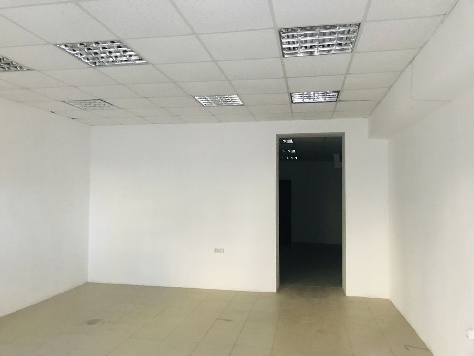 Продаж 99 кв.м торгово-офісне приміщення біля Автовокзалу