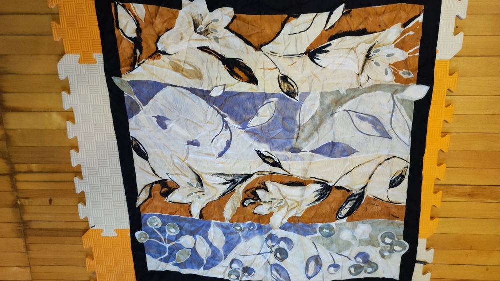 Хустина шовкова Італія