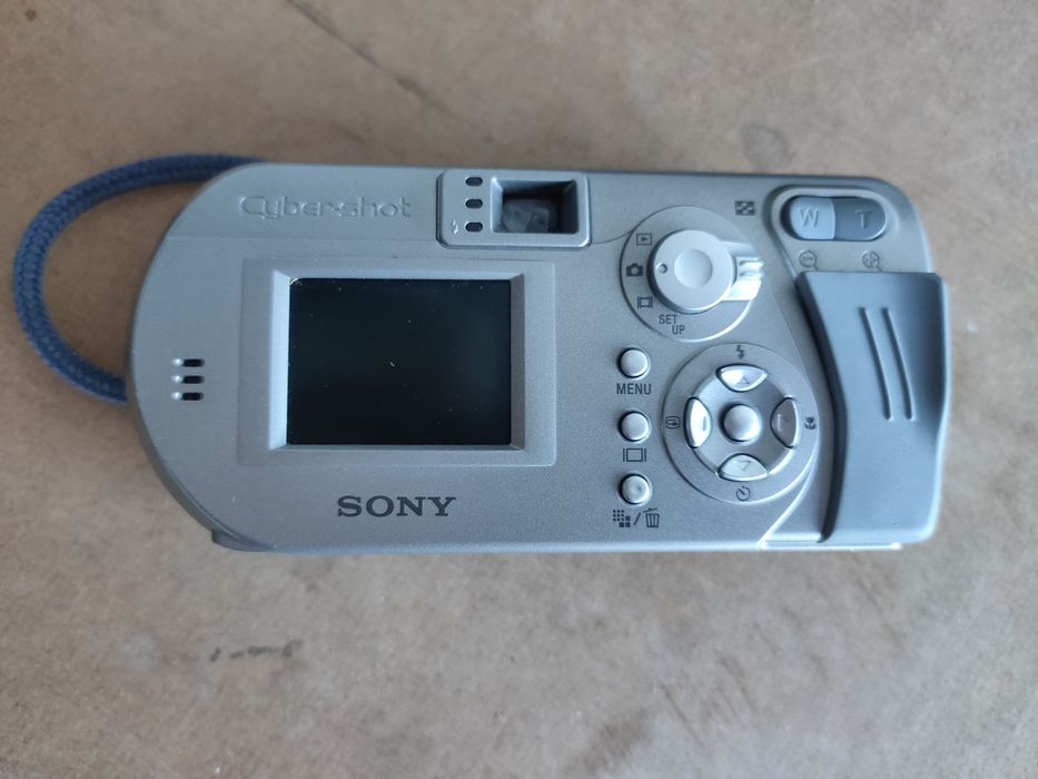 Sony Digital Camera Model DSC-P92 | Ermesinde64284414548738122