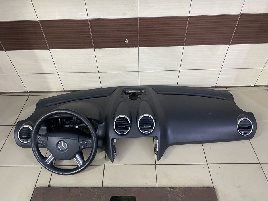Mercedes w 164 ml торпедо торпеда панель airbeg подушка безпека ремінь