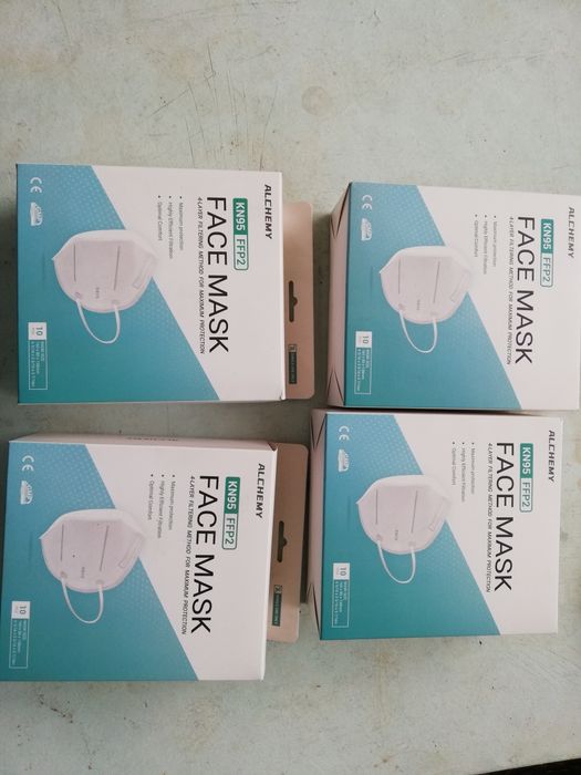 Maseczki ffp2 cztery opakowania 10szt w kazdej