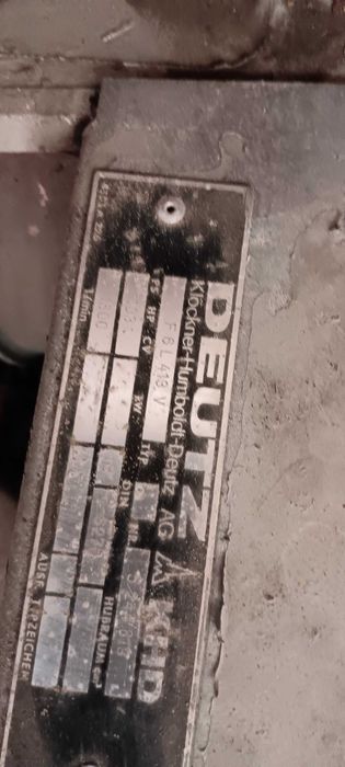 Gerador industrial de. 73ka.