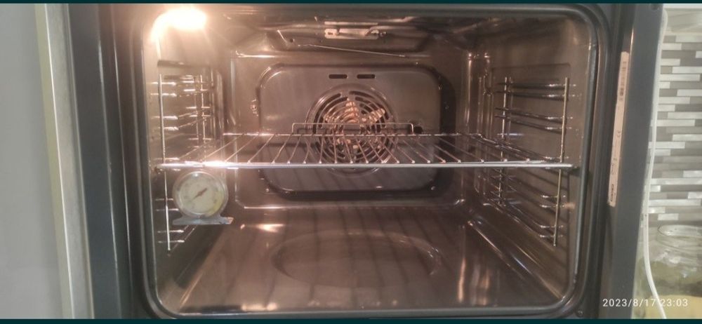 Forno MATÄLSKARE de ar forçado, para encastrar, aço inoxidável
MATÄLSK