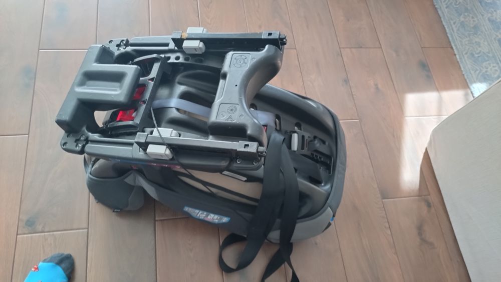 Fotelik samochodowy Lionelo Sander