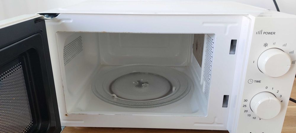 Microondas Kunft 1100w