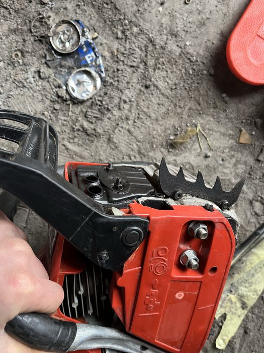 Продам полностью исправную бензапилу