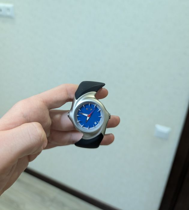 Годинник Oakley Crush новий