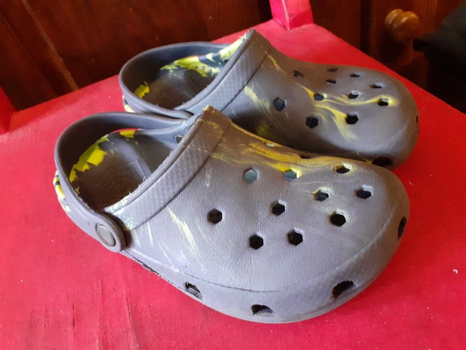 Buty piankowe, klapki jak crocsy r.33