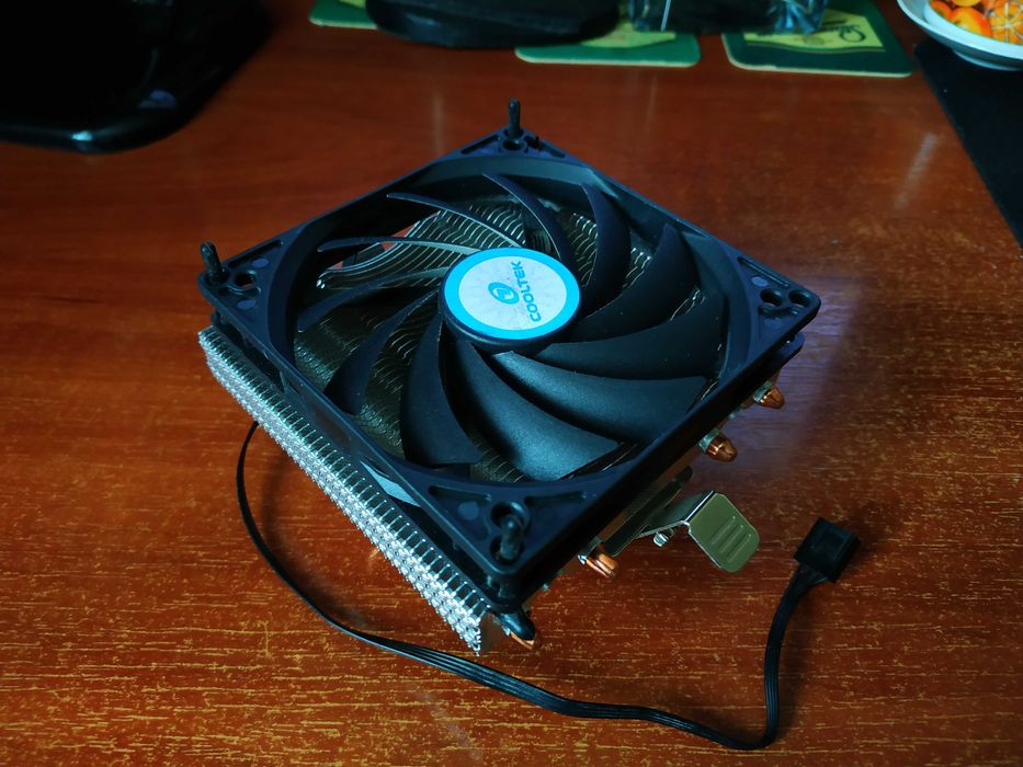 кулер AMD на трубках Cooltek