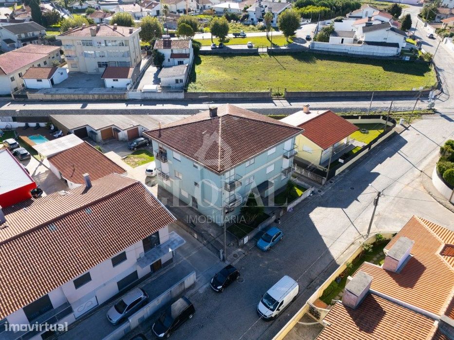 Apartamento T3 Paços De Brandão
