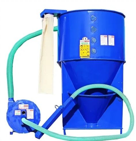 Кормосмеситель смеситель корма на 1000кг с измельчителем зерна + веса