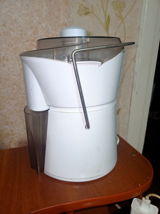 Соковыжималка SCARLETT