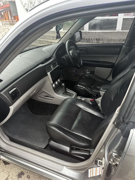 Продам машину Subaru Forester