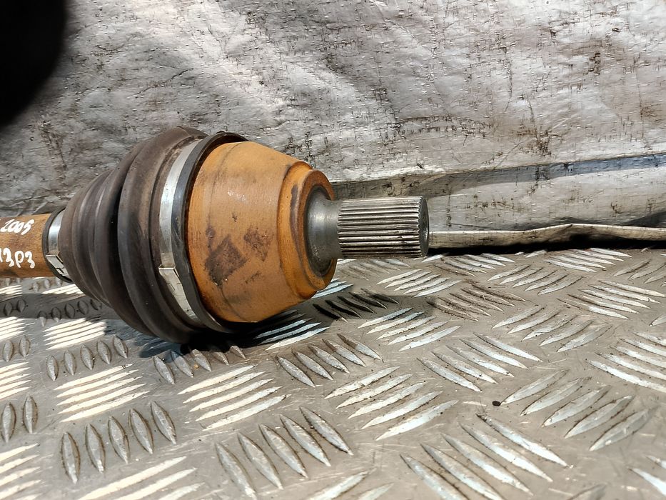 Półoś Prawa Długa Prawy Przód Ford Focus Mk2 1.8 Tdci