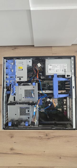 Dell Precision T550