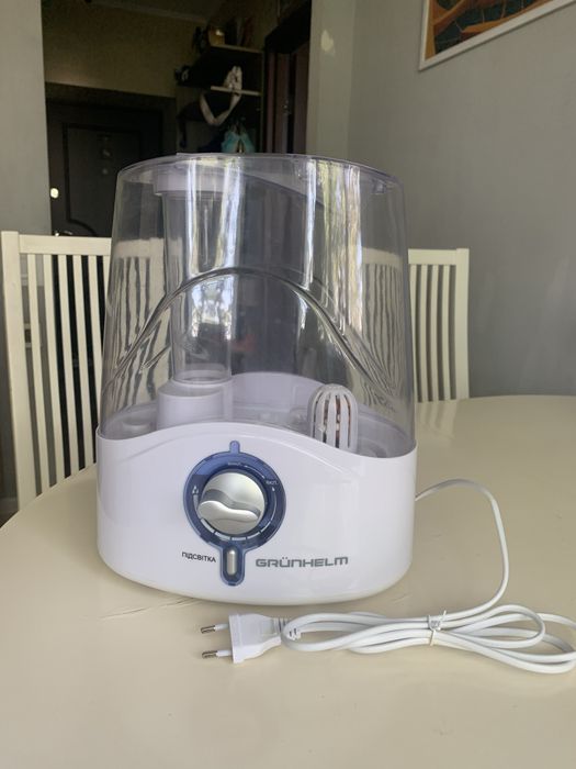 Зволожувач повітря Grunhelm Ghf-45m