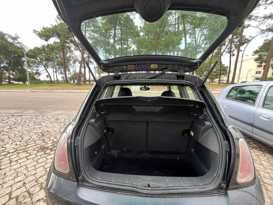 2005 Mini Copper R50 1.6