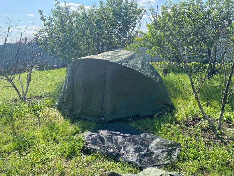 Продам карпову  палатку TRAKKER 2,5 man