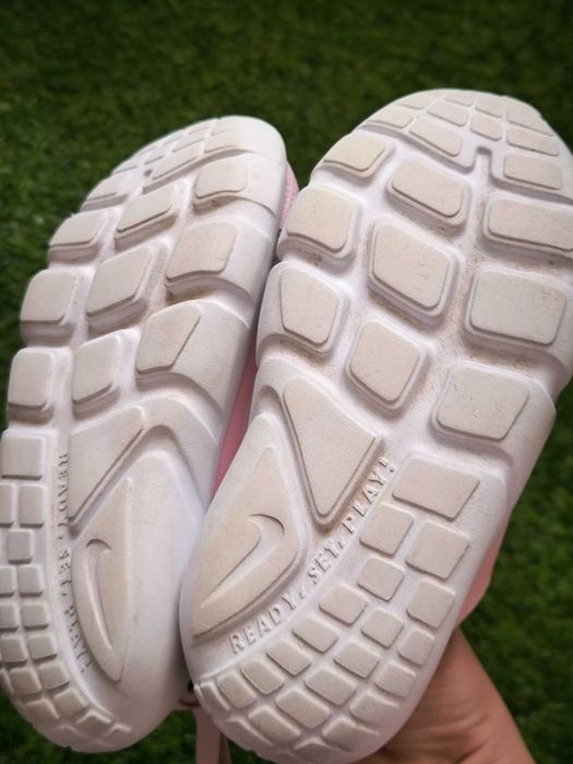Кросівки Nike FLEX RUNNER 27 розмір