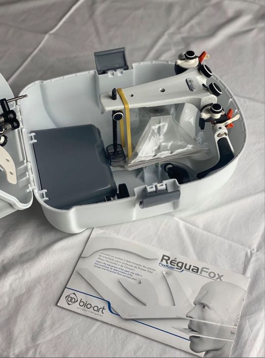 Articulador Bio-Art A7 Plus com arco facial elite