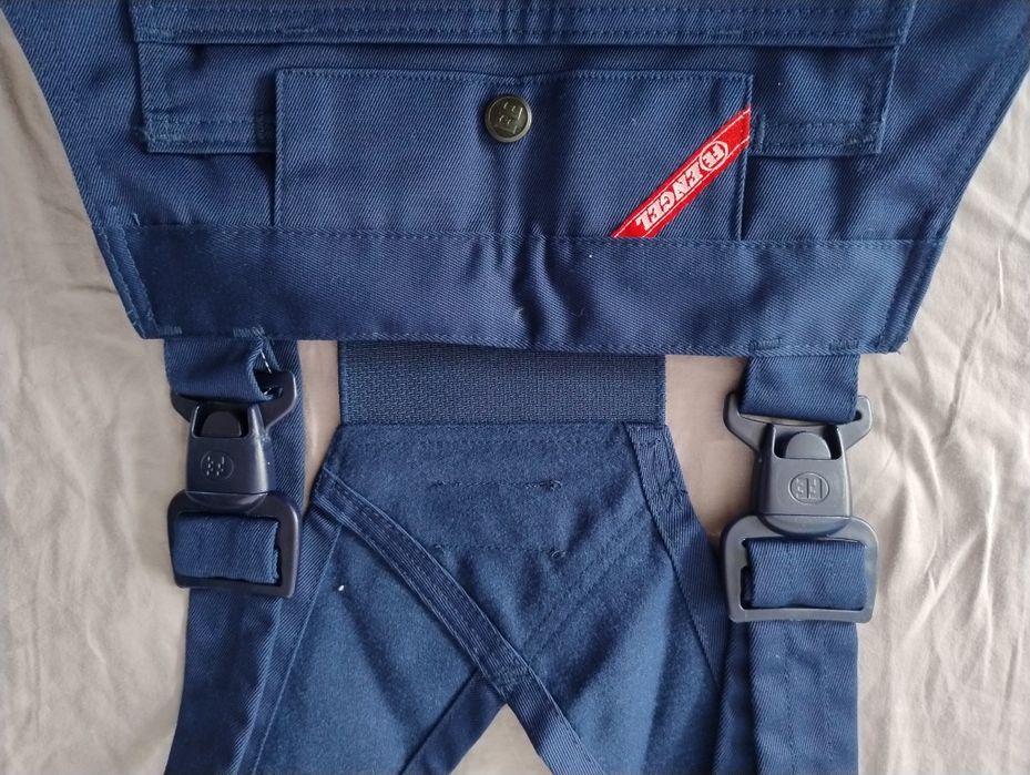 Spodnie robocze ogrodniczki firmy Engel L