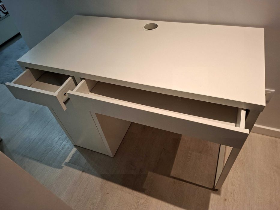 Secretária, branco, 105x50 cm completamente nova