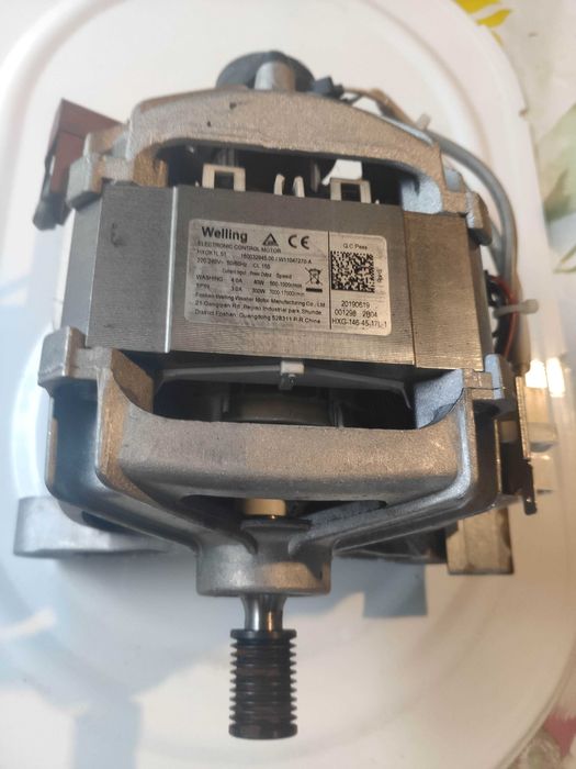 Pompa wody do Pralki Indesit IWD 61051 ECO inne części