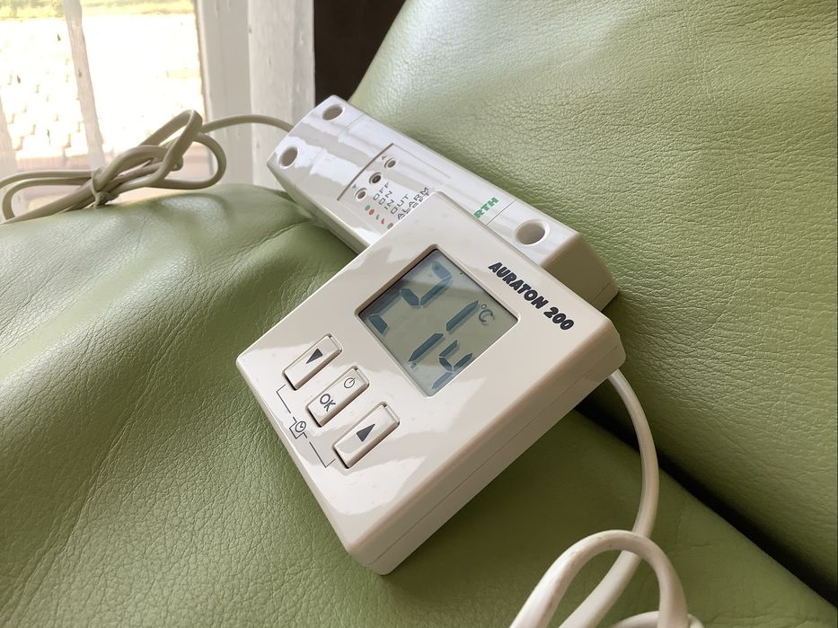 Auraton 200 RTH bezprzewodowy regulator temperatury