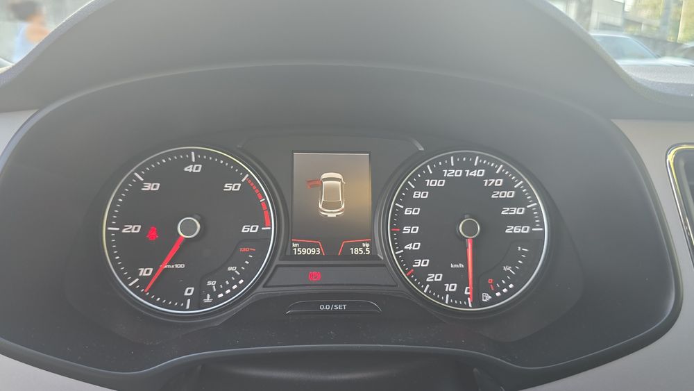 Seat Leon 1.6 TDI Style UP full extras Nacional