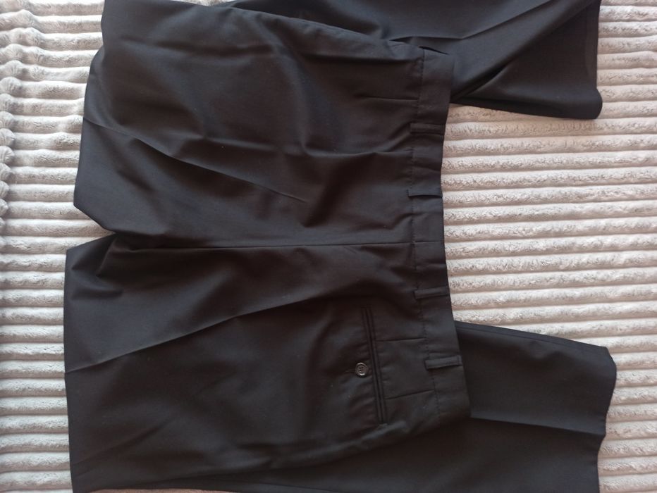 Smoking męski, garnitur, czarny, spodnie i marynarka,rozmiar M/L