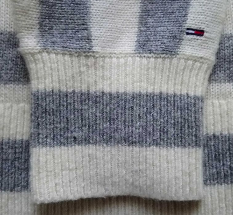 Piękny damski sweter Tommy Hilfiger paski rozmiar M
