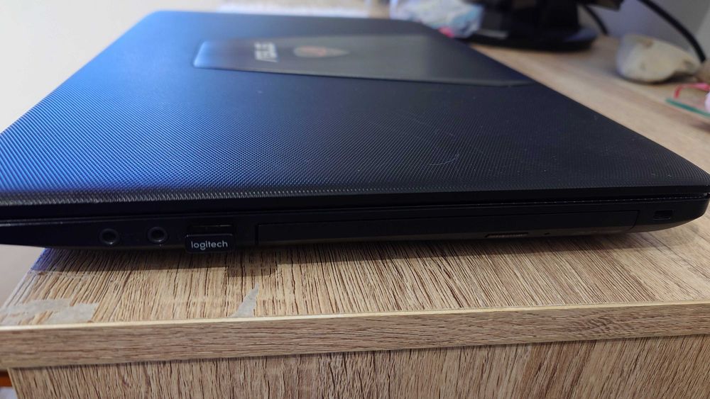 Computador portátil Asus