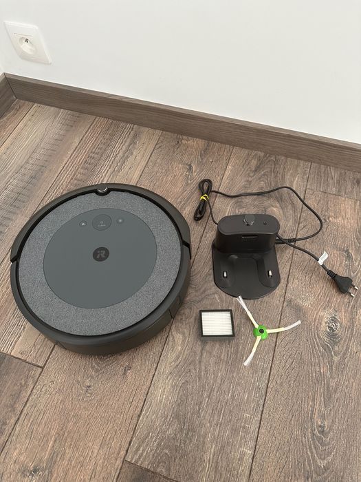 Automatyczny odkurzacz iRobot Roomba i3