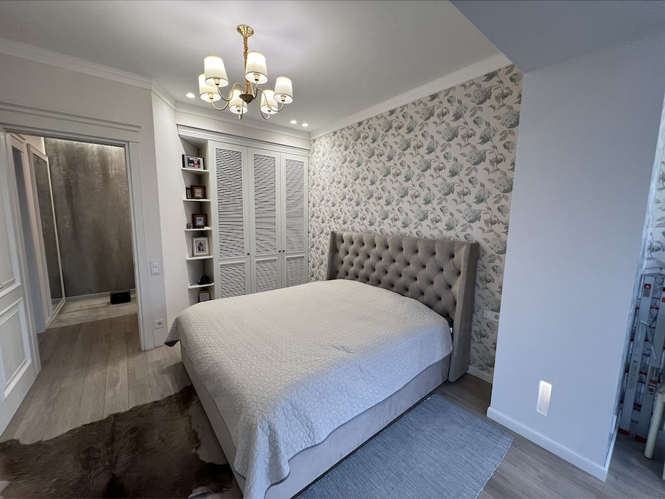 Продам 3-комн квартиру в районе Херсонская ул.