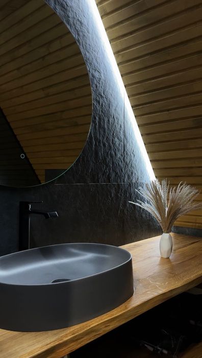 A-frame з чаном джакузі, Тустань