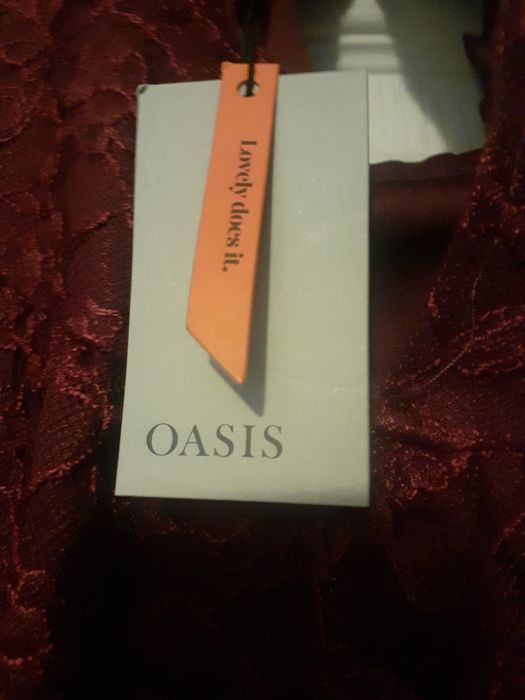 Bluzka koronkowa oasis hit