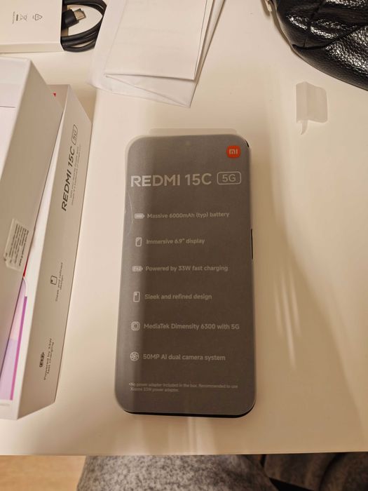 Xiaomi Redmi 15C, 5G, GB de RAM e extensão 4+4