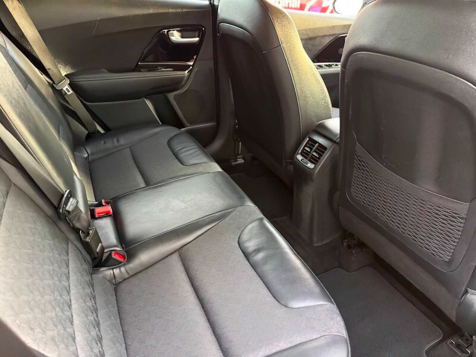 Kia Niro      2018