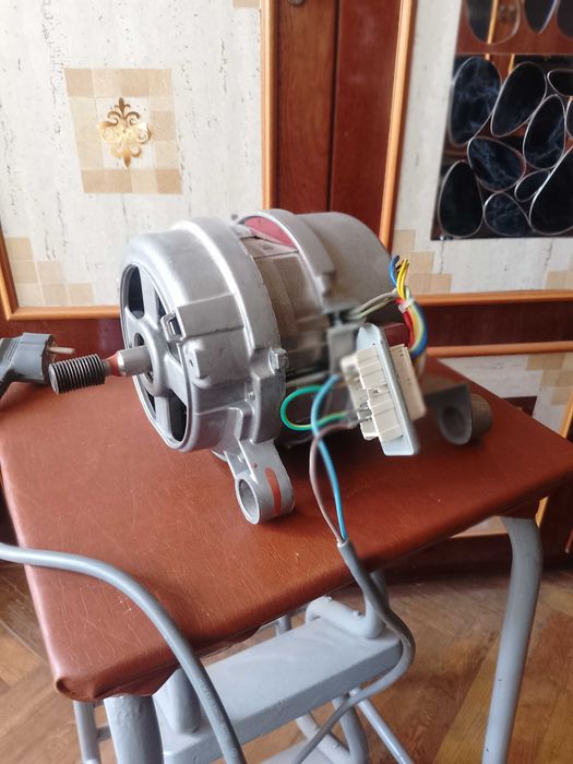 Двигатель от стиралки Канди