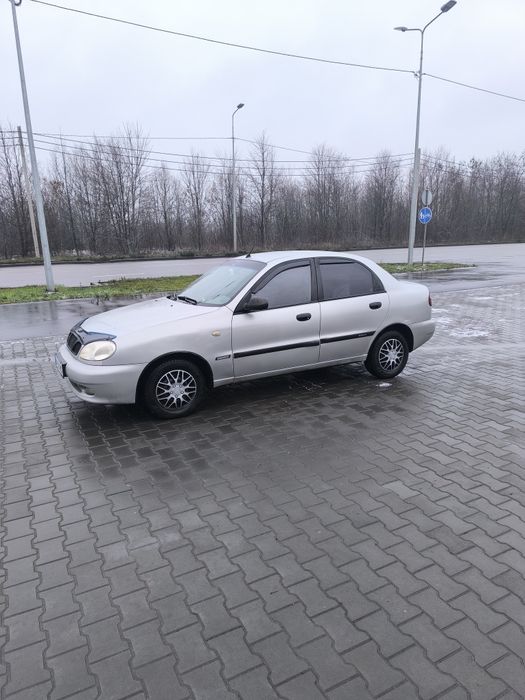 Daewoo sens 2004 рік