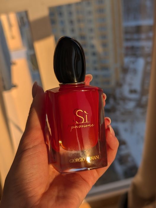 Парфумована вода Armani SI Passionate