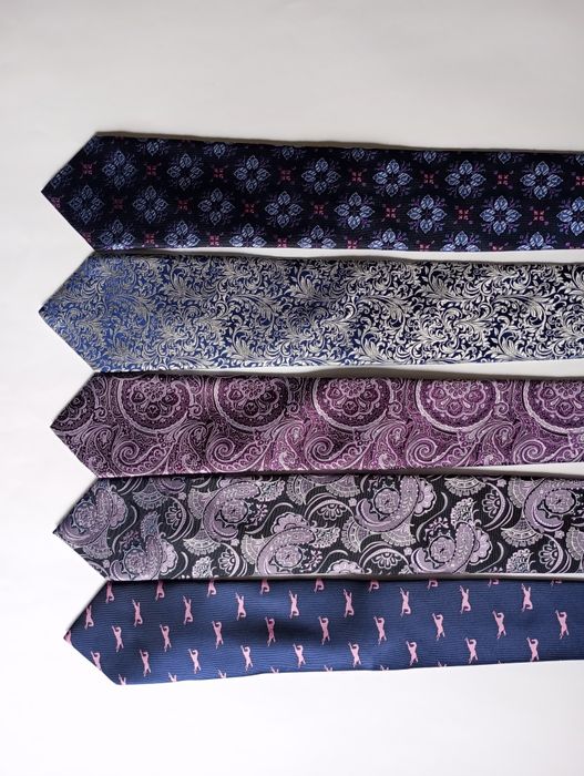 Галстук сиреневый фиолетовый свадебный на выпускной Charles Tyrwhitt