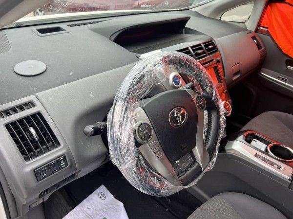 Para peças TOYOTA Prius Plus Hatchback (_W4_)