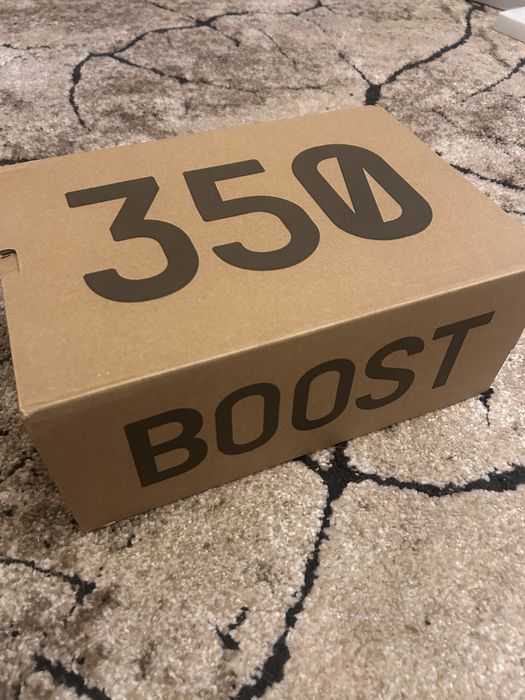 Nowe buty Yeezy 350