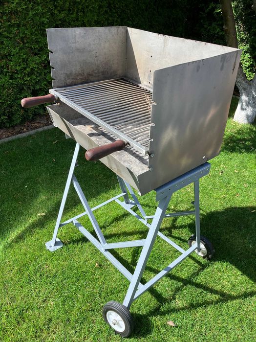 Grill Nierdzewny Inox