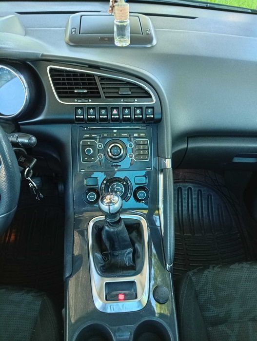 Peugeot 3008, 1.6 HDI 2011, €5.500,00