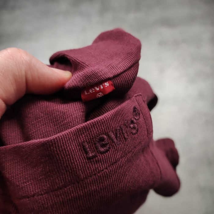 MĘSKA Nowa Cienka Bluza Longleve Bluzka Levis Bordowa Kieszonka Haft
