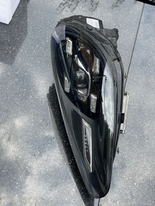 Фара ліва  L PORSCHE CAYENNE РЕСТАЙЛ 14-17 7P5941035K , 1EX 011.745-01