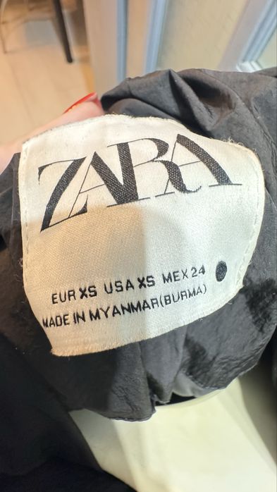 Пуховик / зимня курточка